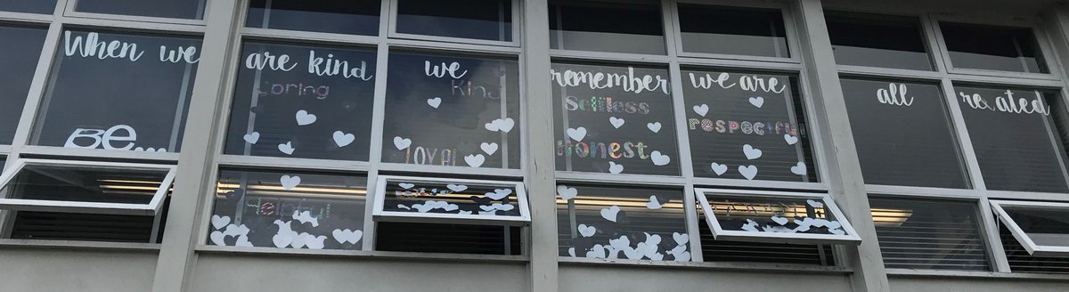 lakeviewSD41's tweet photo. Lakeview had an amazing Literacy Week full of activities and with a focus on Indigenous Stories. Since we couldn't have parents in the school to see what we were doing, we shared our stories by creating window displays to share with our community! @lakeviewSD41 @burnabyschools https://t.co/9TN725jlZA