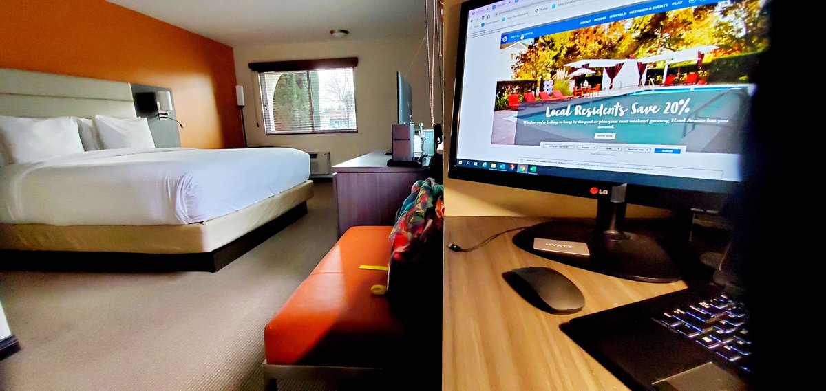 Hotel Avante tweet media