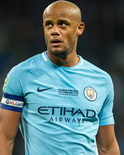 Maximebssn's tweet photo. Vincent Kompany / Vin avec compagnie https://t.co/dWUt90f9fQ