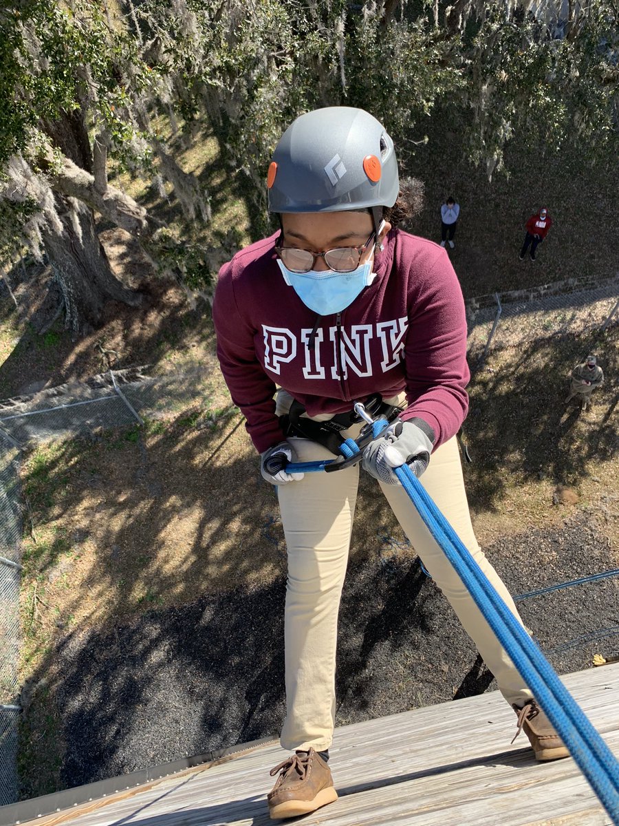 JROTCMobile's tweet photo. Beautiful Winter day for Mobile County JROTC cadets to participate in Rappel Training at the Fort Whiting Armory near downtown Mobile! Cadets were excited and apprehensive at the same time as they overcame their fear of heights! Great job cadets and Rappel Masters! https://t.co/Gv2gE70wm7