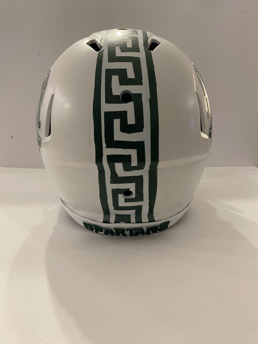ChandollaCustom's tweet photo. I loved the mini version so much, I had to make a full size.  Gruff Sparty on the white helmet with the Greek key stripe.  I added some 3D bumpers and will add a custom visor at some point.  What do y’all think?  Can’t wait to display this in the man cave when it’s finished! https://t.co/GNGVRePRPK