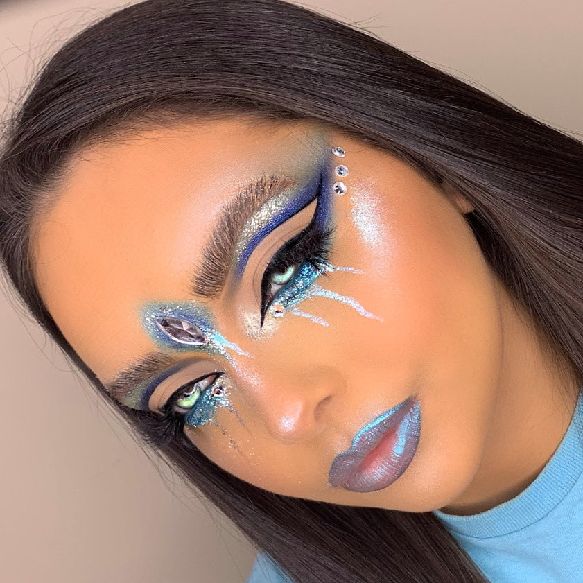 makeupbyyasmin1's tweet photo. #mondaysbymitchell ❄️💙 using @MMMMITCHELL Head in the Clouds Palette! #mmmmitchell #makeup #makeupartist #makeupinspo #makeuplover #makeupaddict https://t.co/vx0lnPYk4z