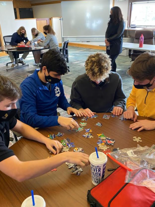 CF_CAPS's tweet photo. Shout out to Amber and Dean Youngblut @GeaterMachining on challenging the @caps_db associates with teamwork activities today!
#CVCAPS
#BetterTogether https://t.co/TuEDl9UN4a