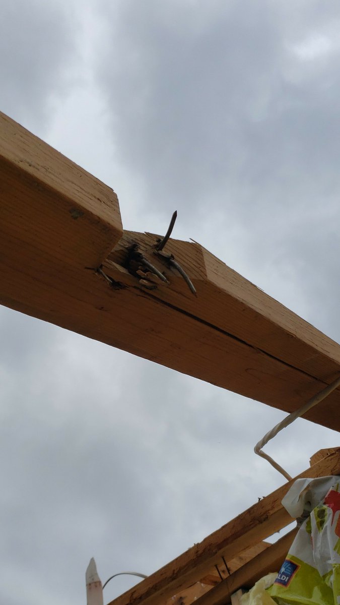3/4 Roofs were attached to walls using toe-nails, which do not provide much uplift resistance, and the result is large portions of the roof structure peeling away, with some walls subsequently collapsing. We saw similar trends in the Nashville tornado.