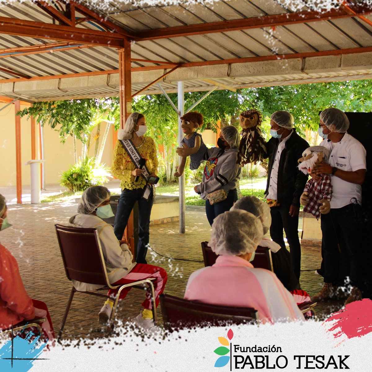 CCPabloTesak's tweet photo. Este día parte de nuestro equipo en compañía de vanevelasquez1, Miss Universo El Salvador 2020, visitaron el @HogarPadreVito, donde realizamos una presentación con nuestros títeres, nos sentimos muy orgullosos de poder contribuir a esta iniciativa maravillosa. https://t.co/sRqlKvpCZ9