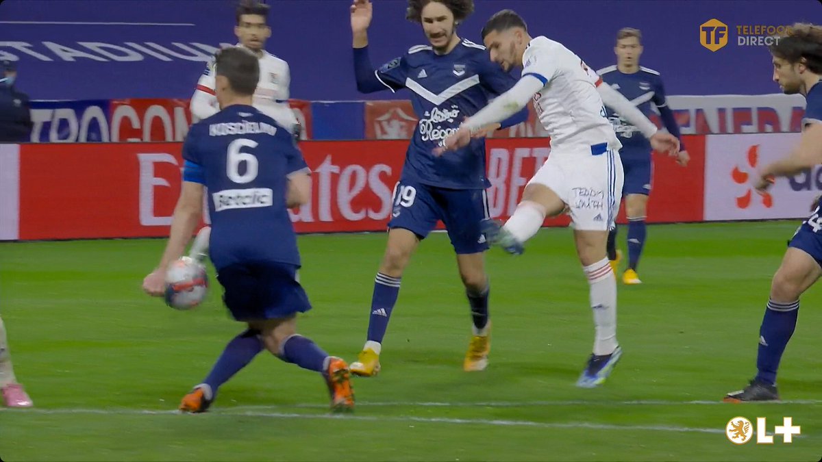 Out Of Context Olympique Lyonnais tweet media