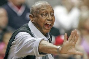 John Chaney, 89, Temple’s commanding basketball coach, dies