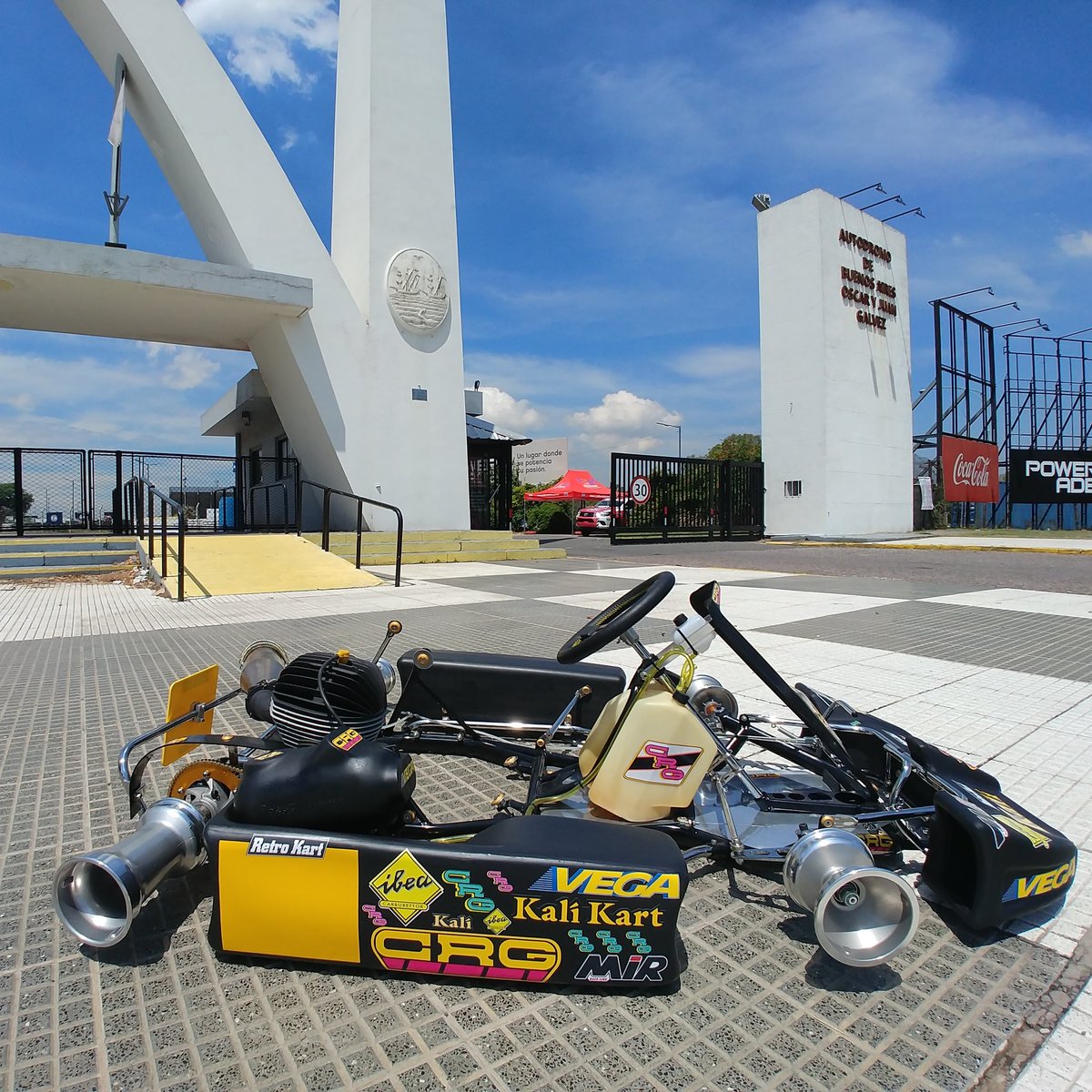 En su hábitat natural

#crg
#epoch
#retrokart
#ibea
#vega

retrokart.com.ar

Buenos Aires - Argentina