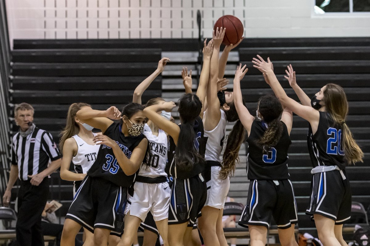 VivaLoudoun's tweet photo. Dominion JV Girls basketball wins at home over visiting Tuscarora JV Girls in a high energy, fast-paced game. Photos here: https://t.co/BxtrSJPyhZ
@TitanAthletics2 @domgirlsbball @THSTuskyTerror @TuscaroraHS @TuscaroraGBB #dominiontabc #dhsgirlsbball_ #thstuskyterror https://t.co/7oClvX0HF9