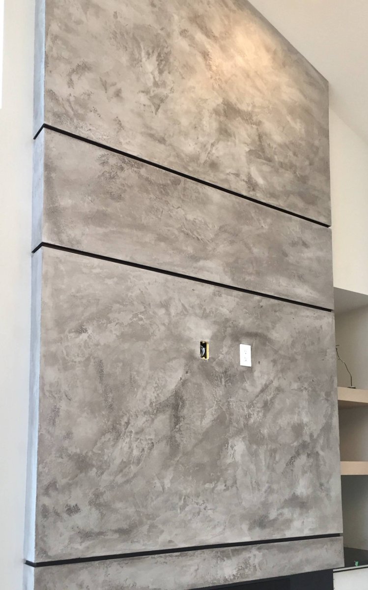 TechniqueRegina's tweet photo. Venetian #plaster is a versatile finish that can give you the look of marble, concrete, even rusted metal! We can even do mirror like finishes and it can be used in showers as well. It's great for accent walls, ceilings, fireplaces... really anywhere you want extra texture. #yqr https://t.co/g067KSqSt6
