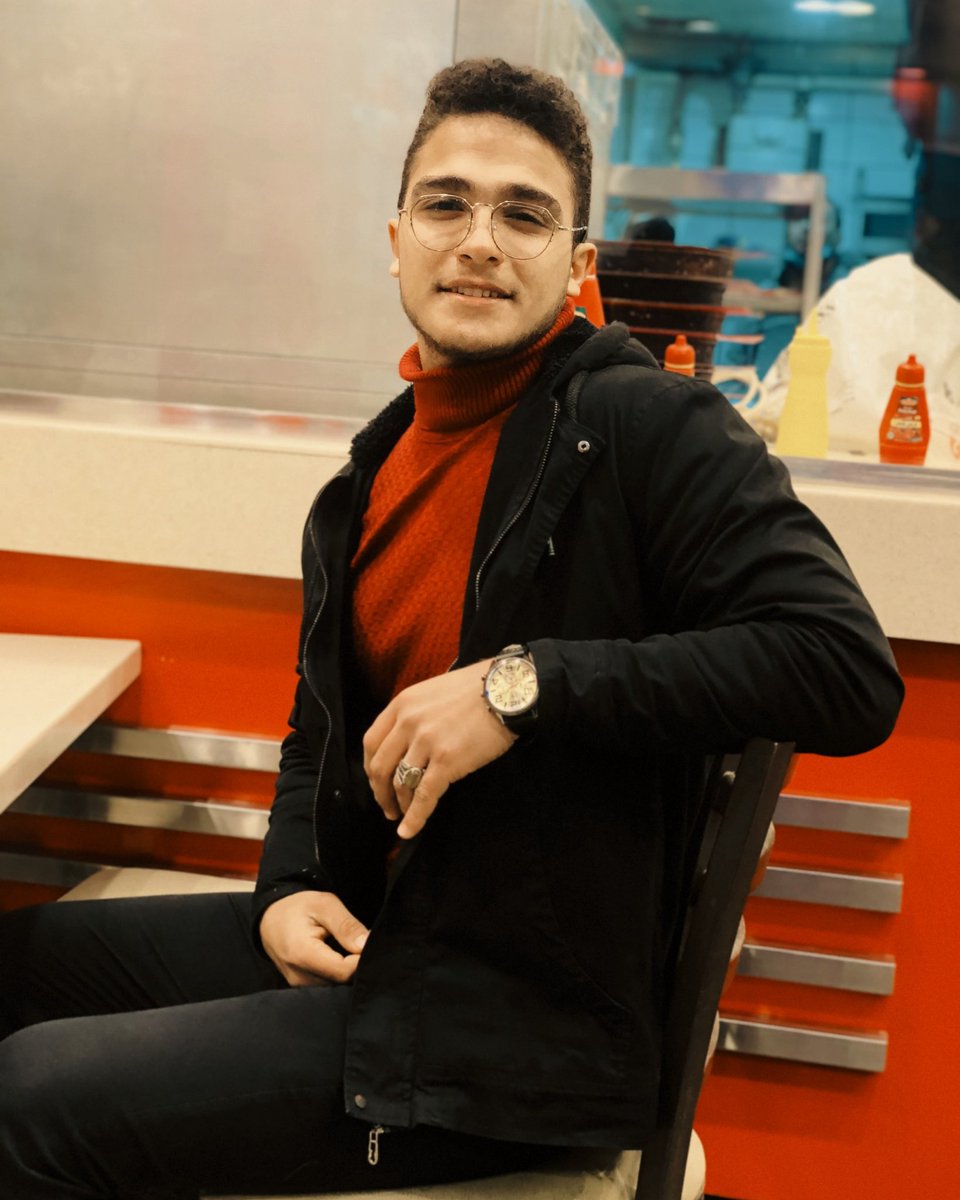 BedoGharib's tweet photo. وكل نبره من صوتك حافظ لحنها 🖤 https://t.co/5KPndE8KuF