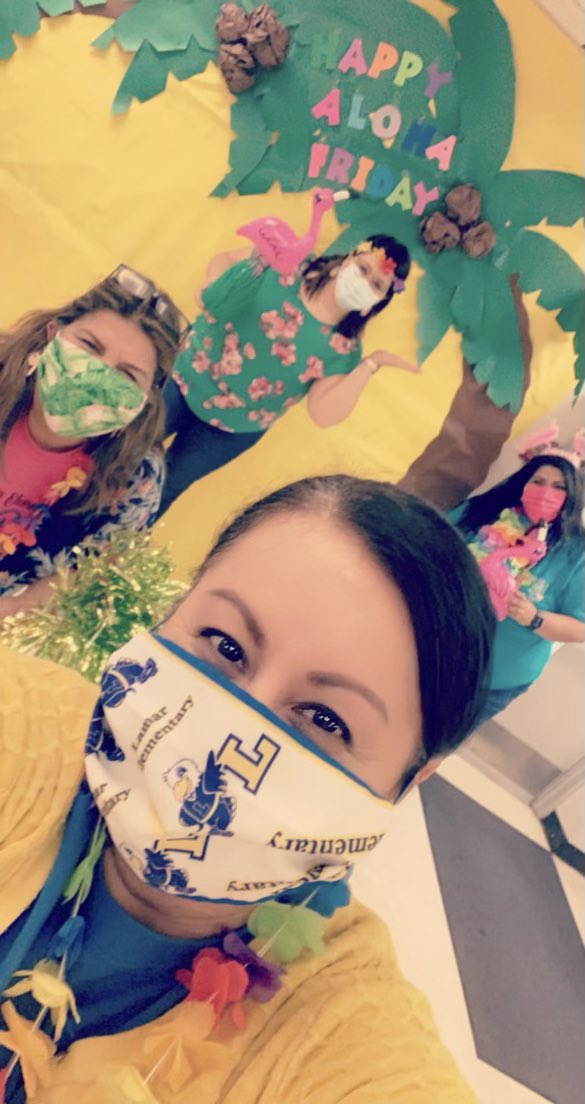 berthap_03's tweet image. It’s National #HaveFunAtWorkDay ! @LamarEagles @atkinal @pbernalIC @GcabutoHCISD