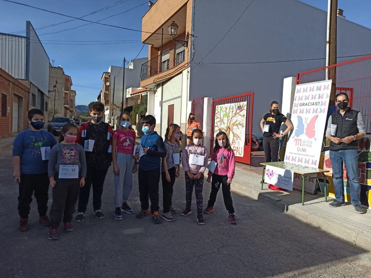 MartayMariaCLN6's tweet photo. Hola a todos!! Hoy queremos dar unas GRACIAS muy especiales al cole CEIP Naram de Figueroles por pensar en nosotros para recibir la donación recaudada en la "Carrera solidaria per la pau: Correm per Marta i Maria".
#asociacionmartaymariacln6 
#batten 
#curebatten 
#ceipnaram https://t.co/PLn5VHjKbR