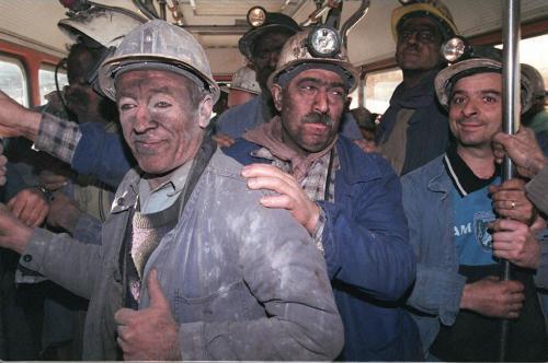 Douai: préjudice d’anxiété reconnu pour 727 anciens mineurs lorrains lavoixdunord.fr/927389/article…