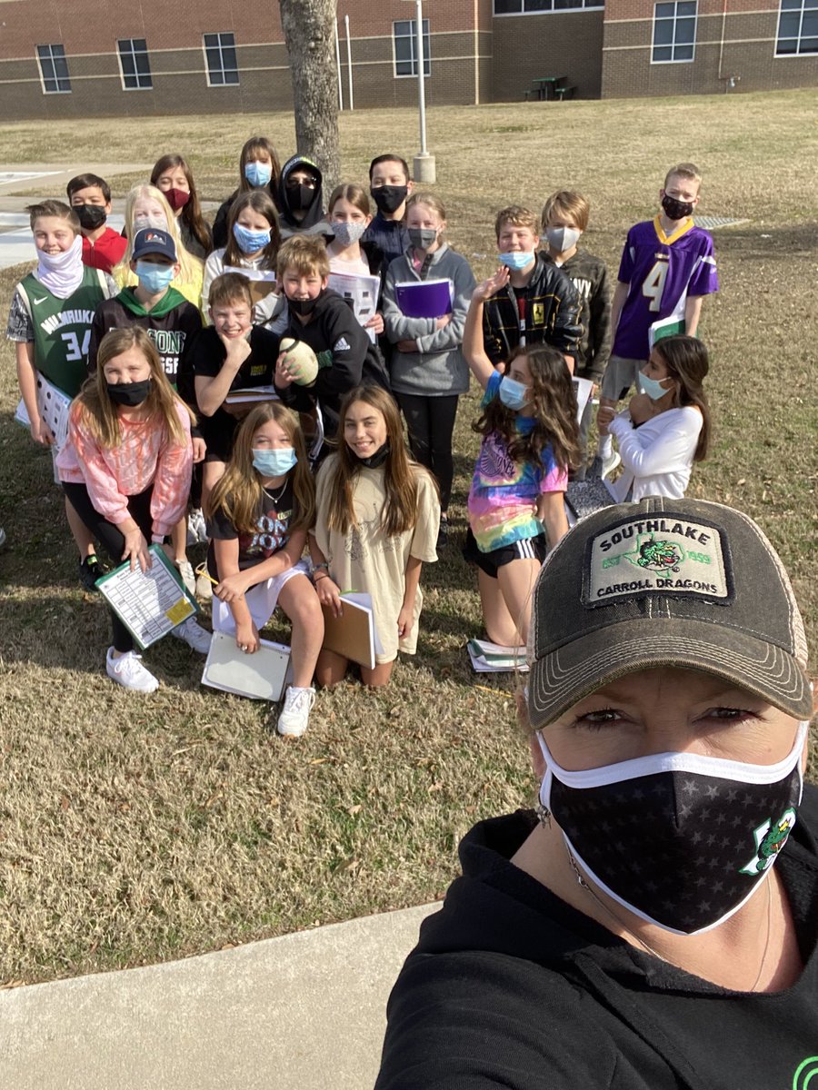 Took math outside the classroom today to explore geometry in the real world! <a href="/EubanksDragons/">Eubanks Intermediate</a>