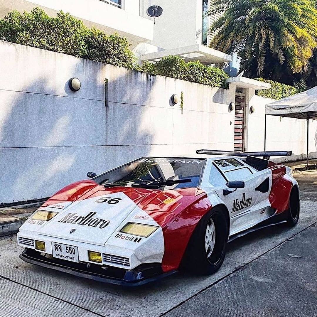 TurbologyLLC's tweet photo. How wild is @BeamSaranyoo #Countach replica: #Hyundai chassis, #Toyota #V8, #Subaru trans, #Nissan suspension!
•
#turbology #beamsaranyoo #lamborghinicountach #lambocountach #lamborghini #lambo #1uz #2uz #3uz #twinturbo #turbo #exoticcars #exoticcar #supercars #supercar #replica https://t.co/9ejoj7d0NA