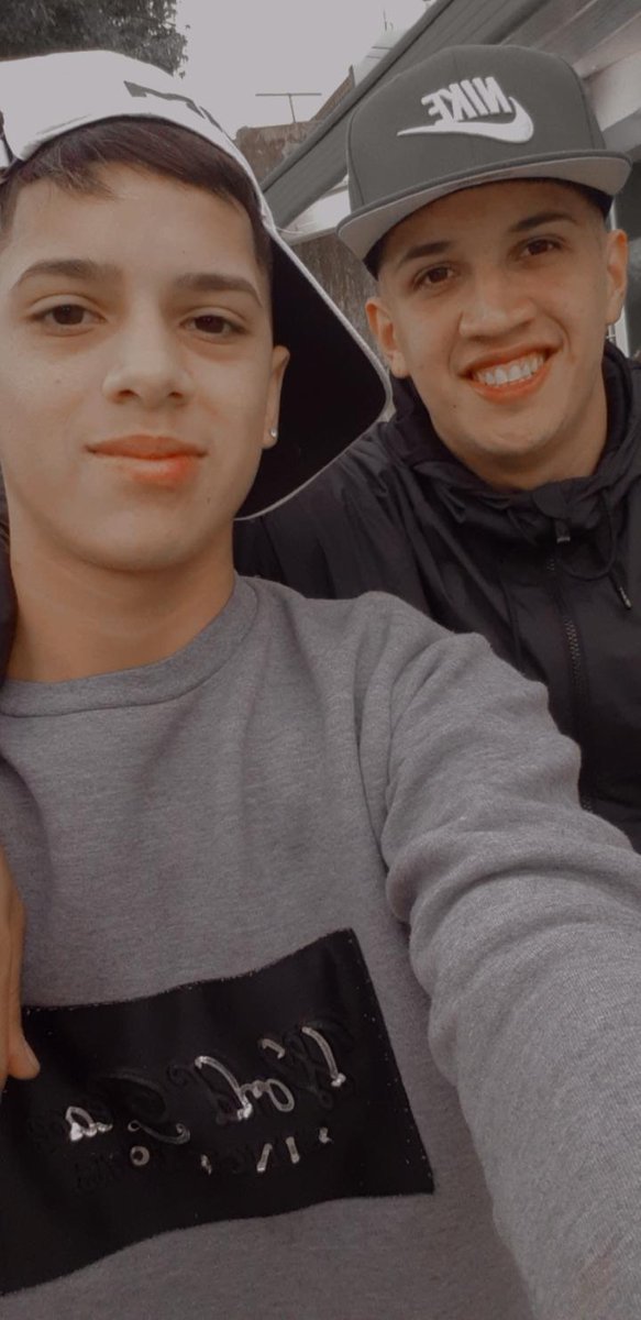 Gaabbbbbbi's tweet photo. siempre con vos hermano,te amo logi♥️🤝 https://t.co/5UCgjUf7dK