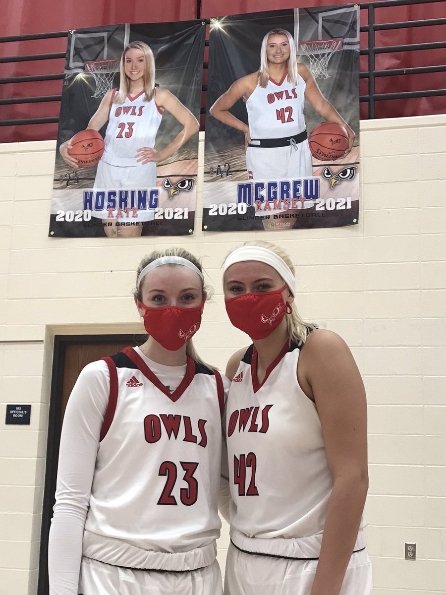 SlingerOwlsAD's tweet photo. Tonight @SlingerSwish continues its hot streak 🔥 with a 79-58 win over the East Suns 🌞😎. A huge THANK YOU to our two seniors - Ramsey &amp; Kate! #TwoGoodOnes🦉💪🏼 https://t.co/KgQiLgEN6J