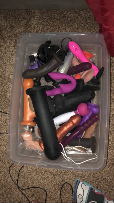 I think I might have too many toys https://t.co/XoaRPlRxcW<a href="/tag/orgasm"class="tags"><span>#orgasm</span></a><a href="/tag/lovense"class="tags"><span>#lovense</span></a><a href="/tag/lewand"class="tags"><span>#lewand</span></a>