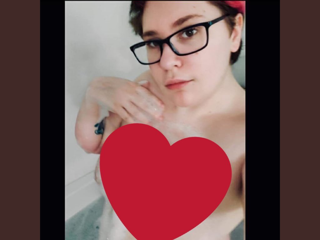 LoveKai69’s pics and videos