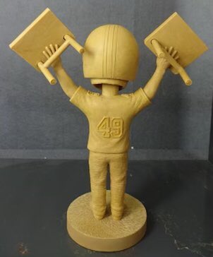 Preliminary Carvings of my bobble head. Order one and help donate money to Leukemia and Lymphoma Society. …der-global-collectibles.myshopify.com/collections/fr…