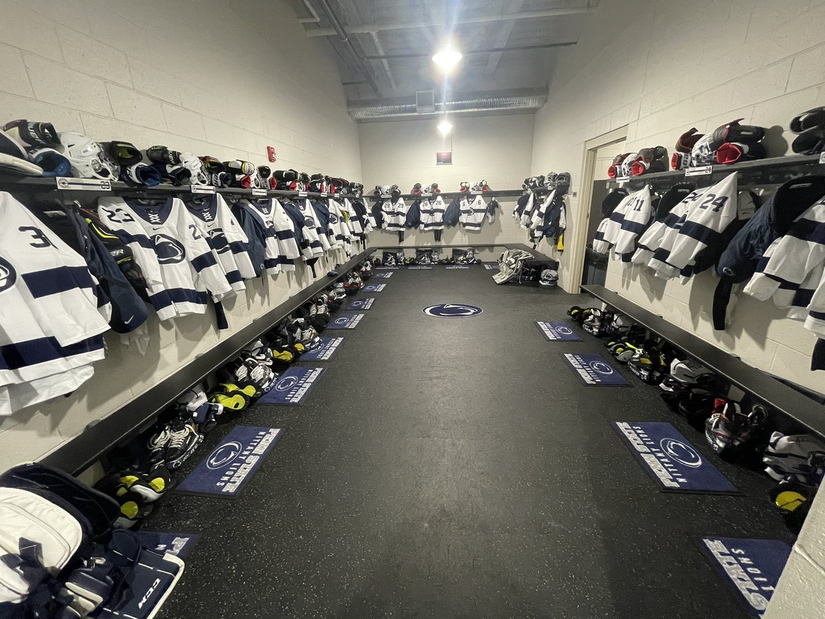 lpuck10's tweet photo. The Game Day process @PennStateWHKY https://t.co/N3DPPtOBQ6