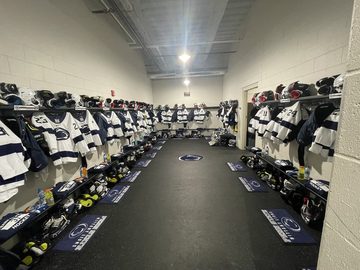 lpuck10's tweet photo. The Game Day process @PennStateWHKY https://t.co/N3DPPtOBQ6