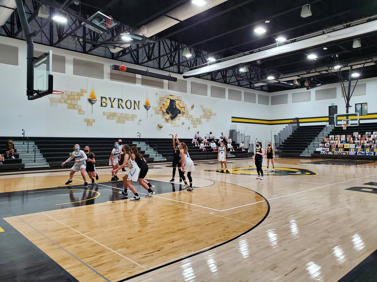 ByronActivities's tweet photo. 33-30 @ByronGirlsHoops 8th Grade Wins. Great competitive game by the kids. Great Work! https://t.co/ucgIjMVyuU