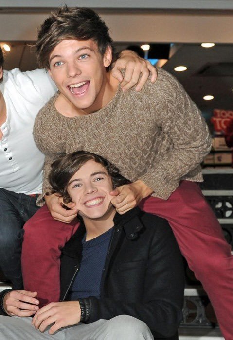 times louis and harry were too young to know they had everything ∞༺༻✧