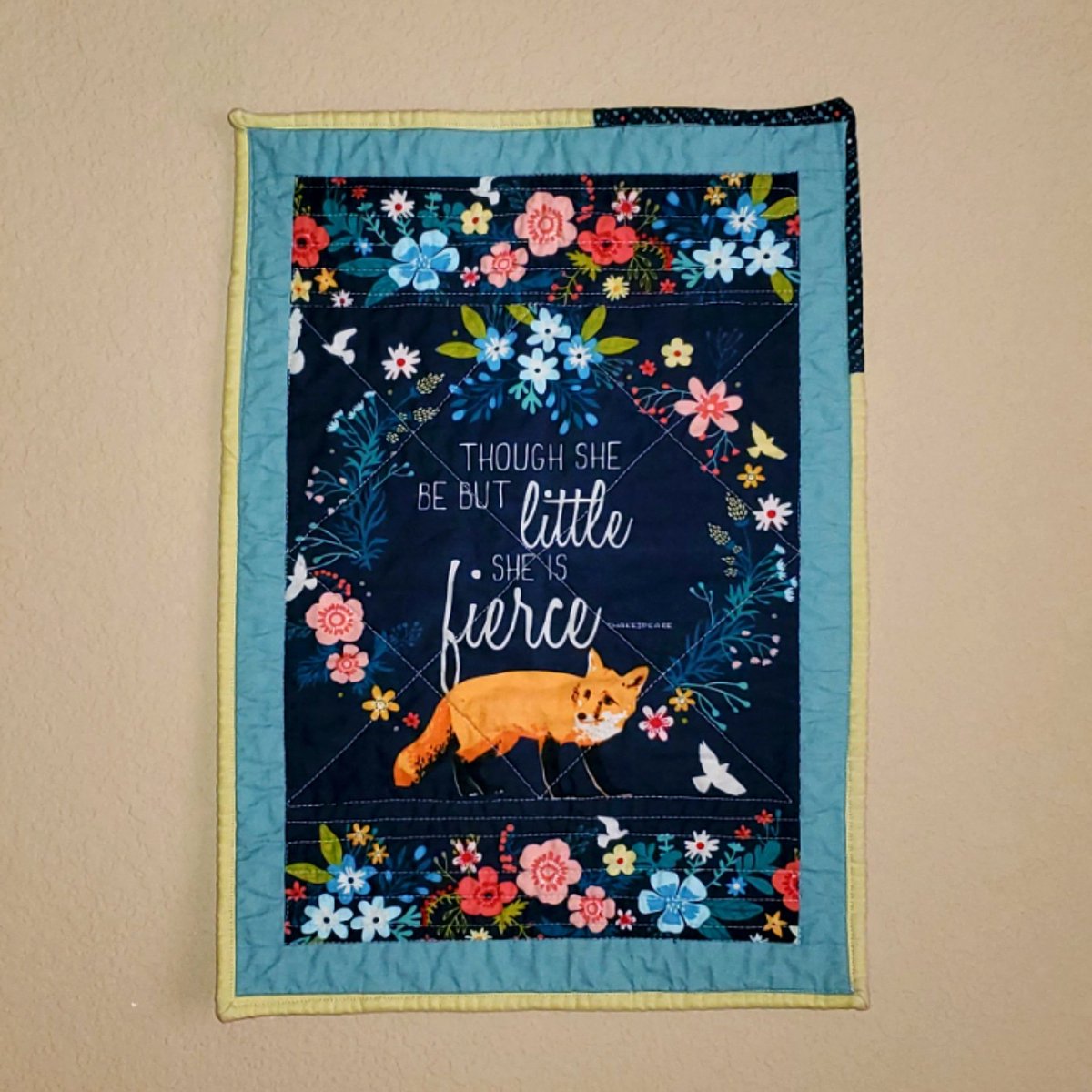 _spooltail_'s tweet image. The first finish of 2021! It's okay that I only finished if an orphan block into a wall hanging.  That counts. That counts, right?

#orphanblocks #quiltyfinish #quiltedwallhanging #thoughshebebutlittlesheisfierce #shakespearequotes #shortgirlmotto #spooltail