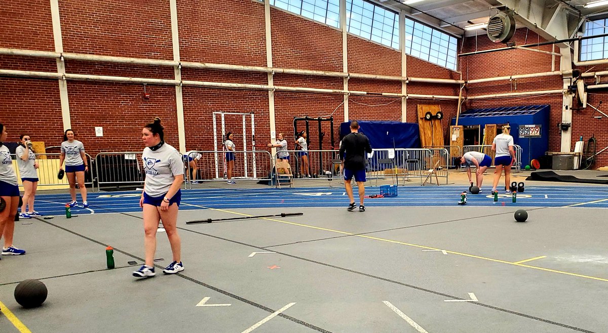 UNKSoftball's tweet photo. "Muscle Beach". If you've never been, you're missing out. ๐
aยทdaptยทaยทble
ability to adjust to new conditions.
@UNK_Athletics #massgains @S_Stock16 https://t.co/Nj95BYd02u