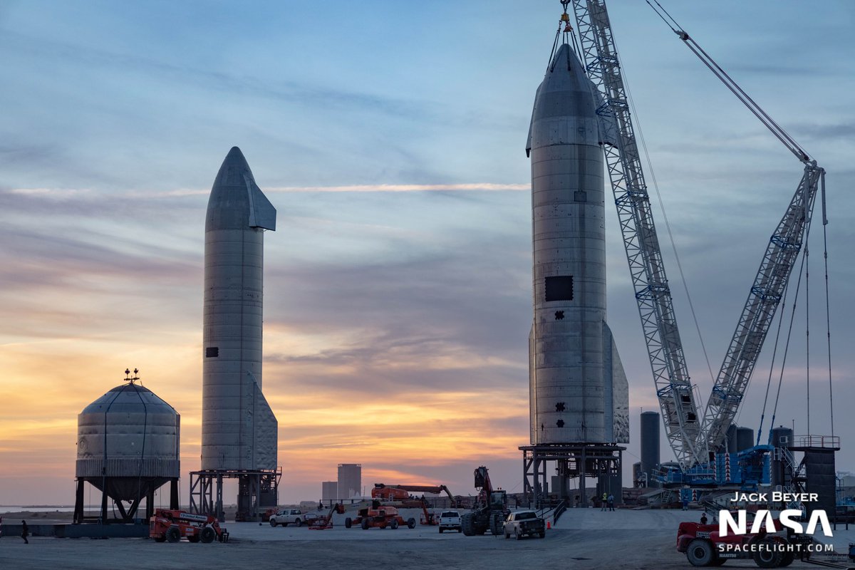 thejackbeyer's tweet image. The first ever double Starship Sunset in Boca Chica. @NASASpaceflight