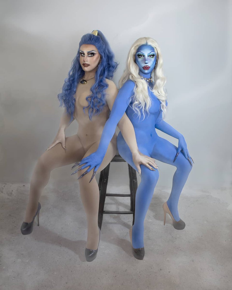 art_tica's tweet photo. 🔥 ArTx Y CuErPx 🔥
🌡️NUDE ILLUSION 🌡️
Sesión en Colaboración con quimeraestudiocl
Fotografía @AgataGore
Edit @ViceNikita y yo
Peluca @likkavonk
Uñas x mi
#dragqueen #dragmakeup #nudeillusion #arttica #versusdragqueens https://t.co/pBvzkHsjas