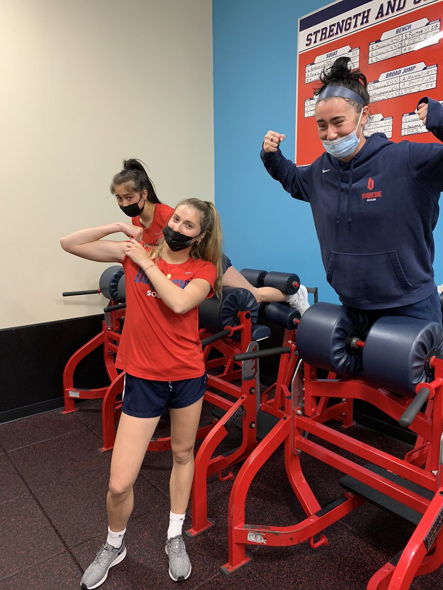DuqWSoccer's tweet photo. One step at a time. One weight at a time. One session at a time. 🏋️‍♀️ #godukes  ⚽️ https://t.co/BJrGleVFFM
