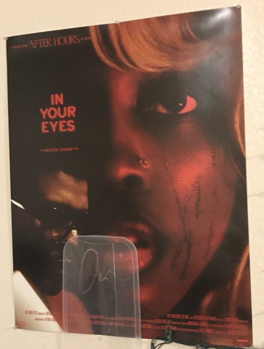 In love with my poster from one of the most meaningful music videos to me, signed by @theweeknd! I don’t