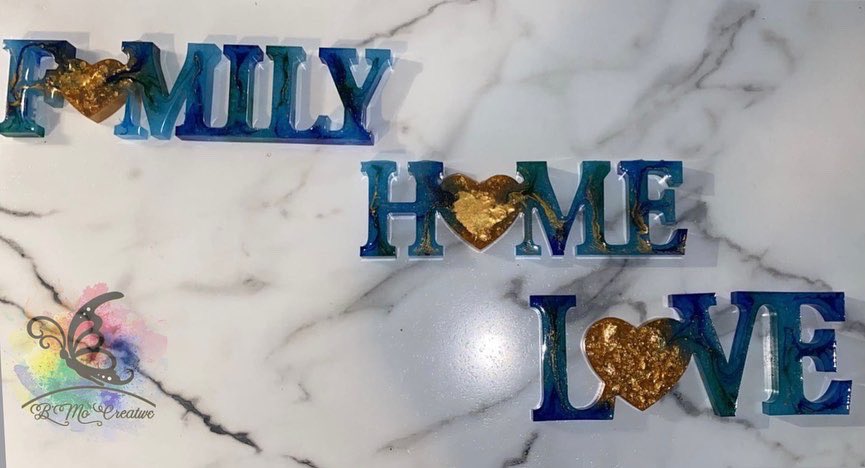 BMoCreative1's tweet photo. @melaninn05 🦋💕 Check out my page for great custom pieces. (ashtrays, trays, coasters, and much more 😊) https://t.co/b3hNv85uf4