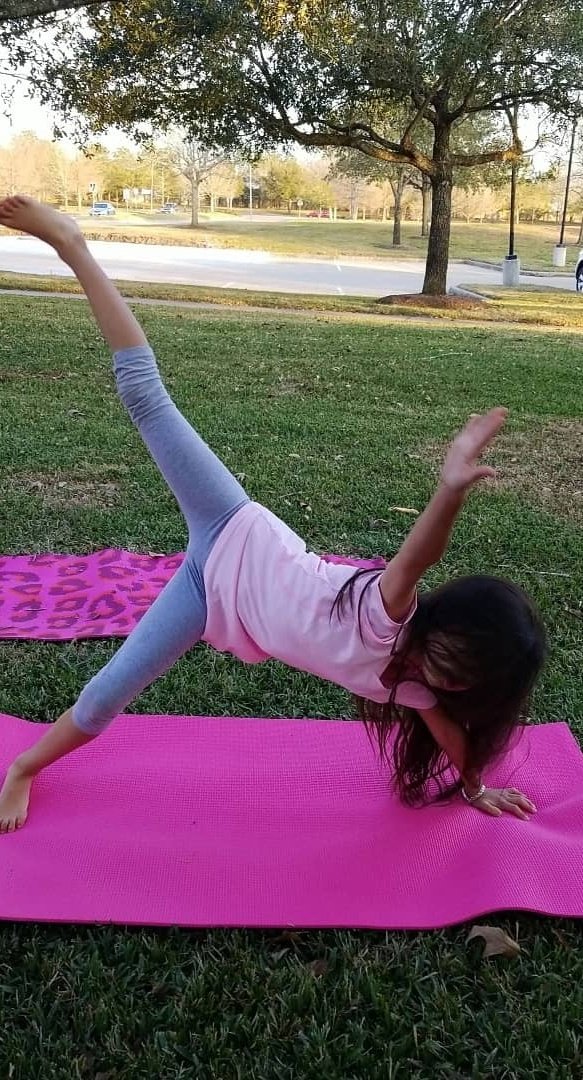 Lizsanchezvlog's tweet photo. Yoga &amp; meditation with mom today 💖✨ https://t.co/n5jSsuafVv