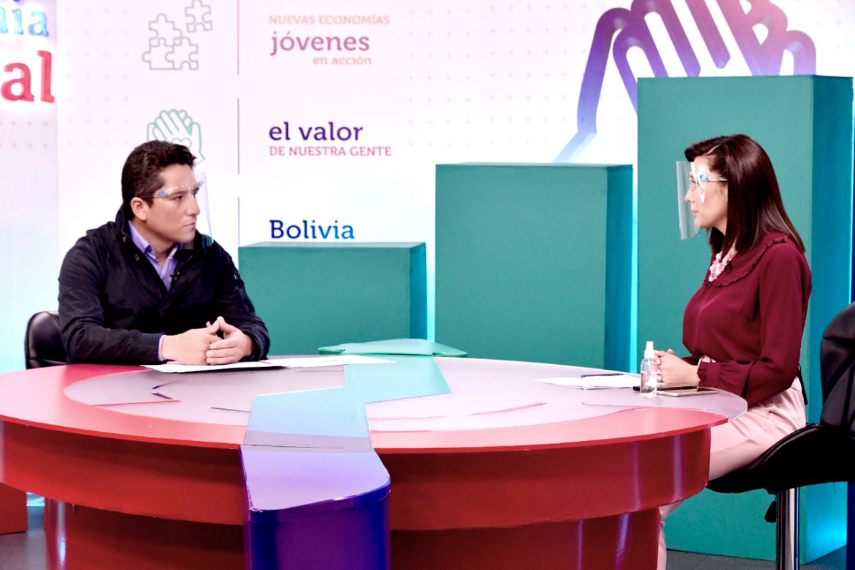 #Último | El Viceministro de Electricidad y Energías Alternativas, José María Romay Bortolini, en entrevista para el programa “Economía Plural” de <a href="/Canal_BoliviaTV/">Bolivia Tv Oficial</a>
#VamosASalirAdelante