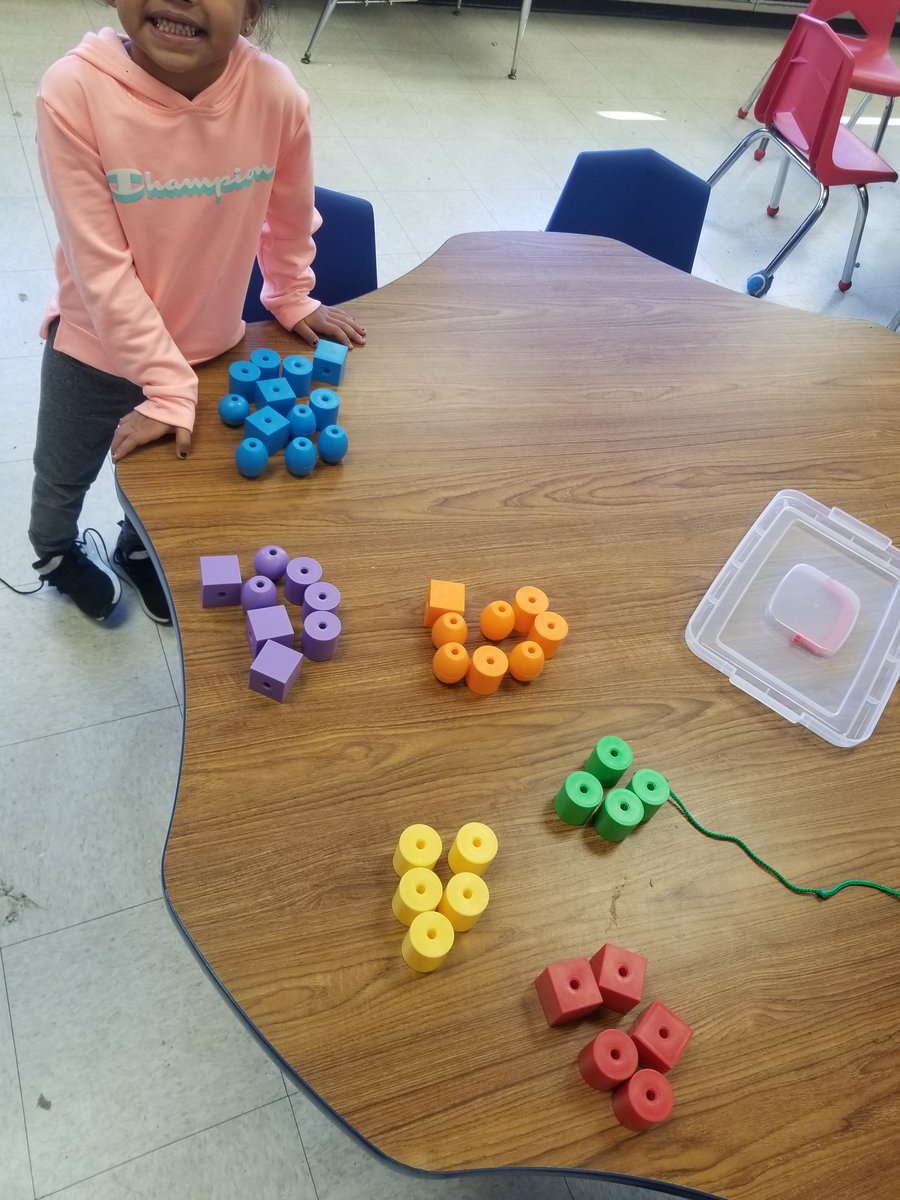 ashley_n_mcc24's tweet photo. We did some learning today in Kindergarten! Who says "Fun Friday" can't be tied to standards? I love it when my students take ownership in their learning! #playbasedlearning #sensorysightwords #numberbonds #patternbeads #stem https://t.co/BCf6QsIcUw