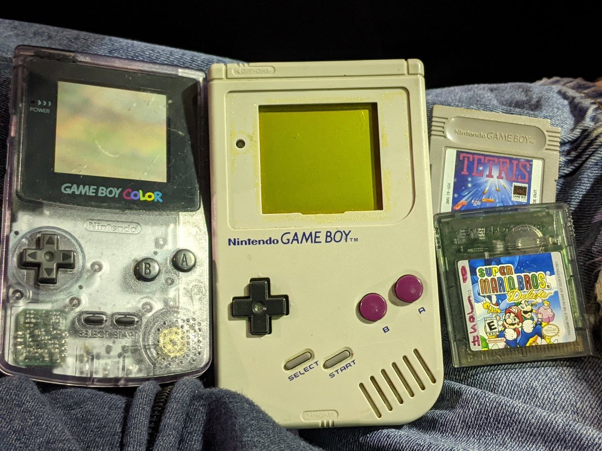 BattleAxTheater's tweet photo. Nice little haul tonight. Ready to do some modding and gaming! https://t.co/EFunE5SMdK
