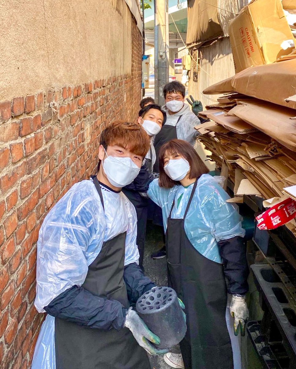 우리에겐 비좁은 골목길도 문제없숴✌️#KoreaLegacyCommittee