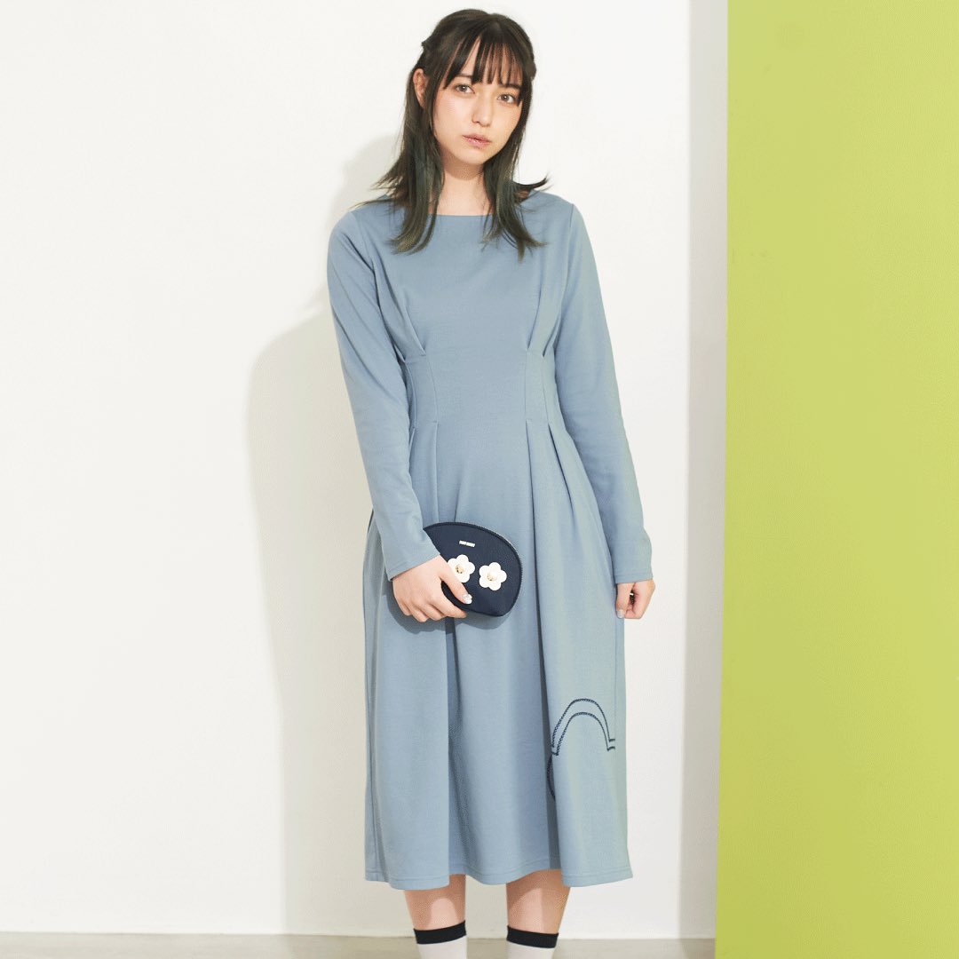 Mary Quant Official 21 Spring Feat Raimu Taya T Co A0aadvb2ew モデル多屋来夢さん Raimu Taya が着こなすマリークヮントの春コレクション ウエストマークしたようなシルエットのブルーのロング丈ワンピースで上品なスタイル Mary Quant Official 21 Spring Feat Raimu Taya T Co A0aadvb2ew モデル多屋来夢さん Raimu Taya が着こなすマリークヮントの春コレクション ウエストマークしたようなシルエットのブルーのロング丈ワンピースで上品なスタイル