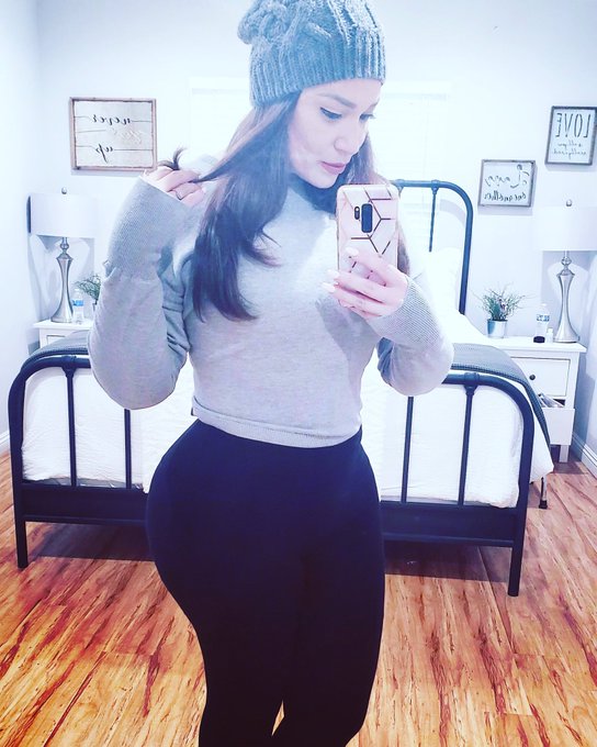 Sigueme en todas mis redes sociales  Instagram :  @seductionscorpio24 https://t.co/6CVNhlUmk5<a href="/tag/follow"class="tags"><span>#follow</span></a><a href="/tag/followme"class="tags"><span>#followme</span></a><a href="/tag/linkinbio"class="tags"><span>#linkinbio</span></a><a href="/tag/tweet"class="tags"><span>#tweet</span></a><a href="/tag/bootyday"class="tags"><span>#bootyday</span></a>