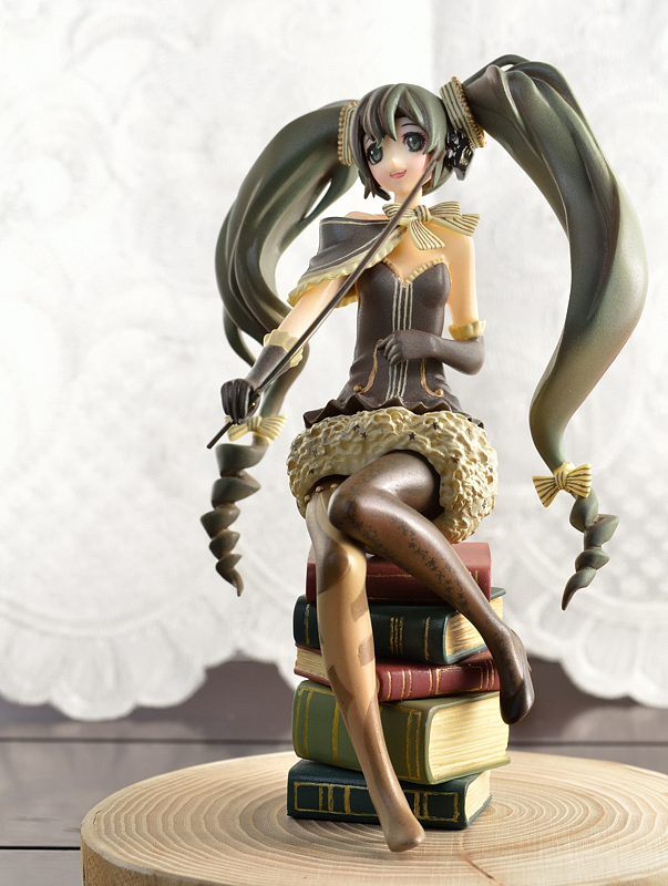 vocamerch 🐰 on Twitter "【Hatsune Miku】Classical Figure (Garage Kit by