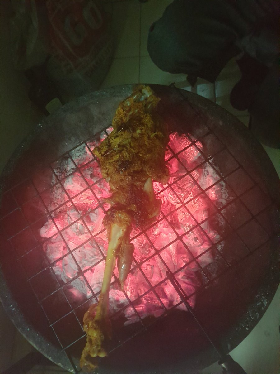 rajrn99's tweet photo. Celebrating @dipeshdutt better health by cooking Sikandri Raan on my Griller
Then turning it into Raan Biryani!
#barbecue
#food #foodie #cookingfestivities #cookingathome https://t.co/Lqyjs8ZlOW