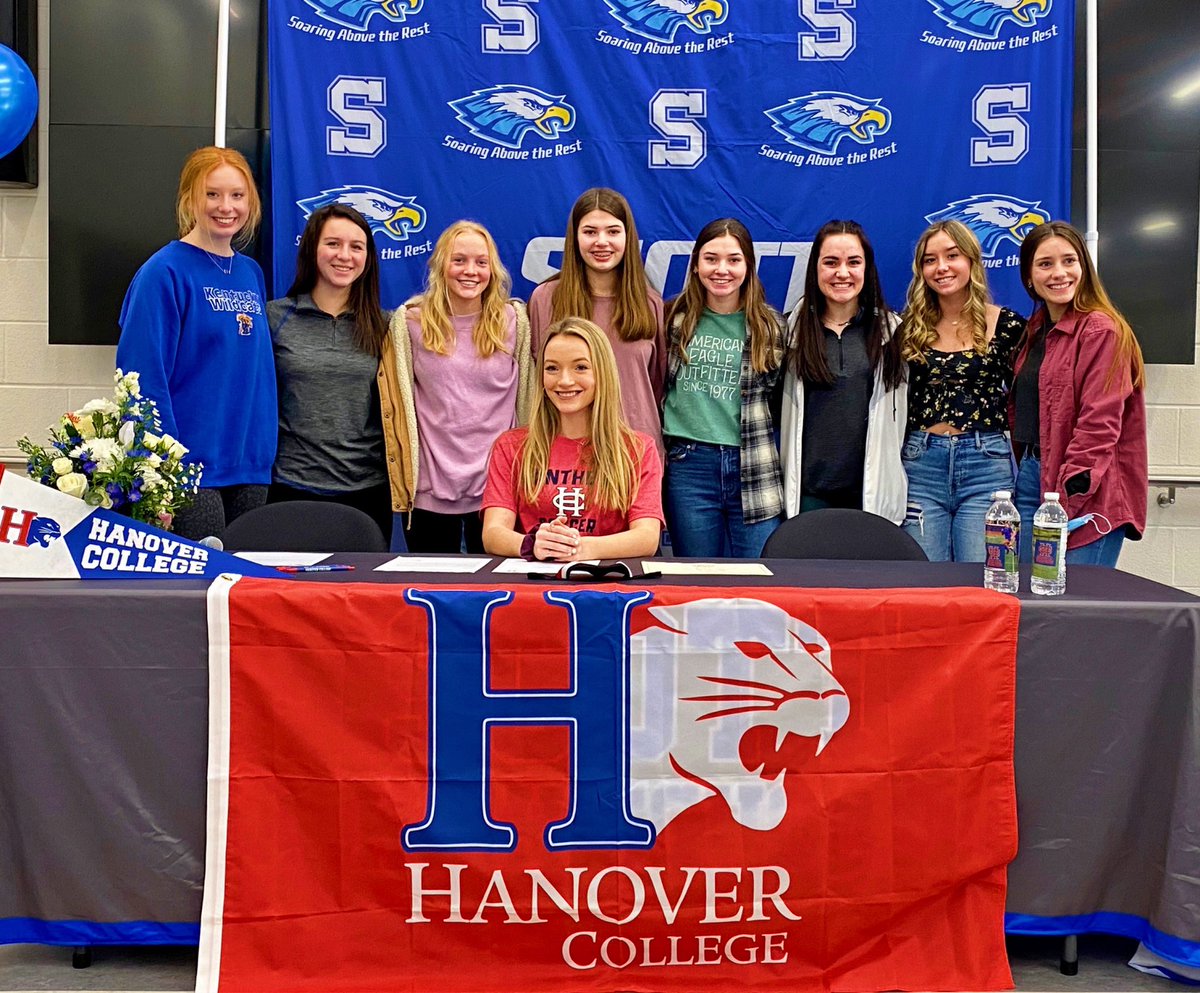 brooke_early's tweet photo. I am so excited to announce that today I signed to Hanover college to continue to play the game I love at a school I love! Thank you to everyone who has supported me over the years and everyone that came out to support me today. Proud to be a Panther!❤️💙 https://t.co/ww7UPWWeQ5