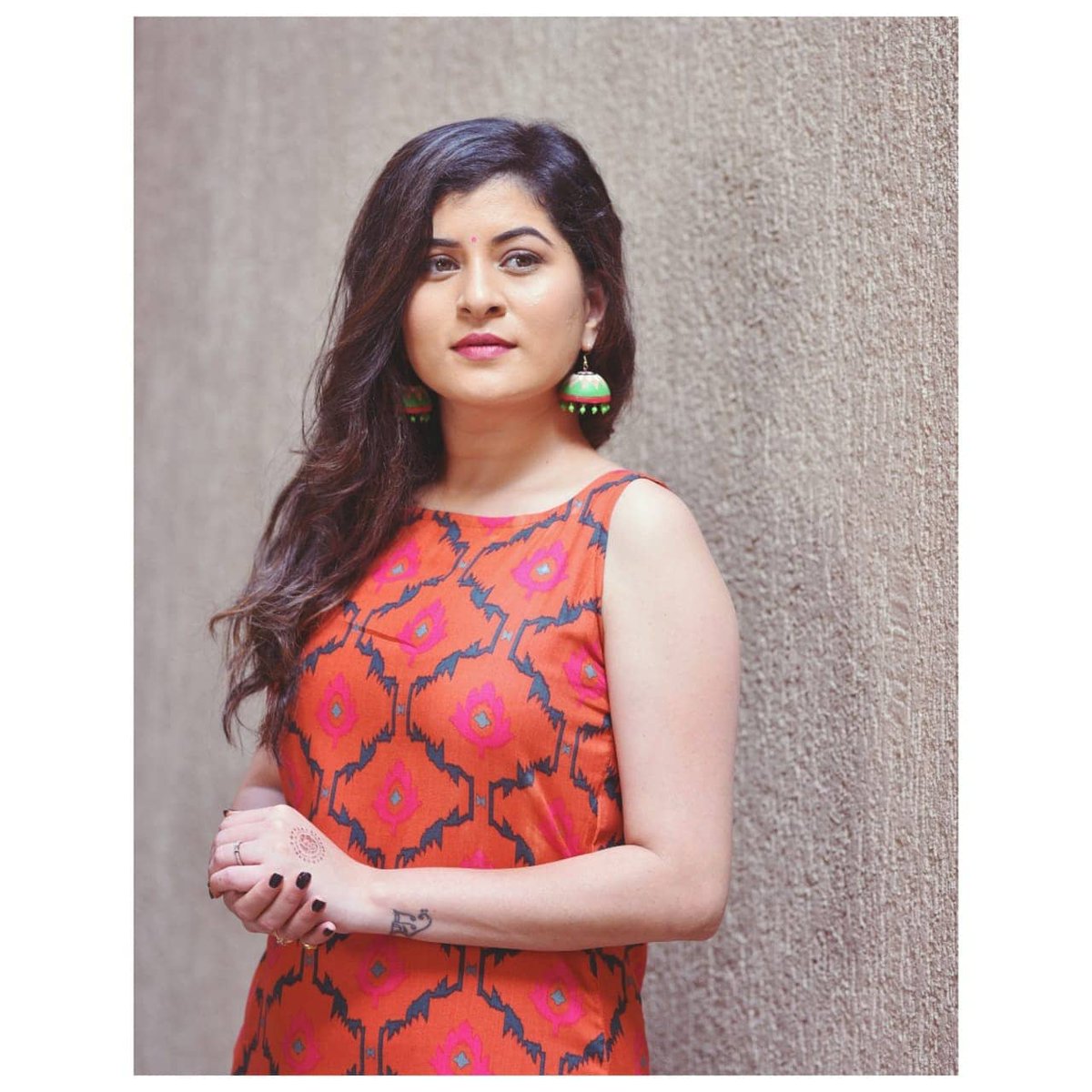 UltraMarathi's tweet photo. गायिका सावनी रविंद्रचे सुरेख फोटोज 🥰
@savaniravindra
..
#savanieeravindrra #adorable #savanieeoriginals #savanieesings #song #singer #savanieestyle #saree #beautifulsavaniee #beautiful #singing #dreamerspr #UltraMarathi https://t.co/4t06xScOZf