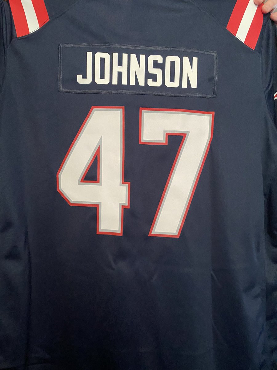 smacker129's tweet photo. Got my @JohnsonJakob jersey for my birthday yeah buddy!!! https://t.co/lC71ePkbNW