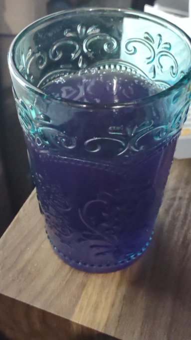 Nothing classier  Than drinking  Monster out of a glass At 9pm 😂 https://t.co/qchY5d5WUx<a href="/tag/chaturbate"class="tags"><span>#chaturbate</span></a><a href="/tag/phub"class="tags"><span>#phub</span></a>