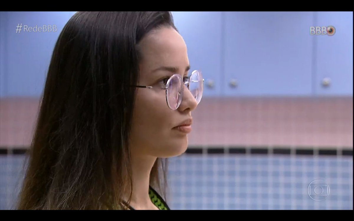 ZAMENZA's tweet photo. Fiuk acha que tem moral para falar da profissão de alguem. Um PÉSSIMO ATOR, UM PÉSSIMO CANTOR, UM PÉSSIMO MODELO E UMA PÉSSIMA PESSOA. #BBB21 https://t.co/BWdpUoSuHs